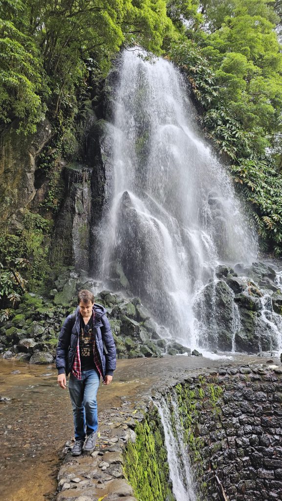 Ribeira dos Caldeiroes (2)